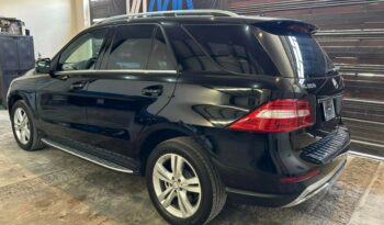 
									Mercedes ML350 2014 lleno								