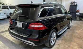 
									Mercedes ML350 2014 lleno								