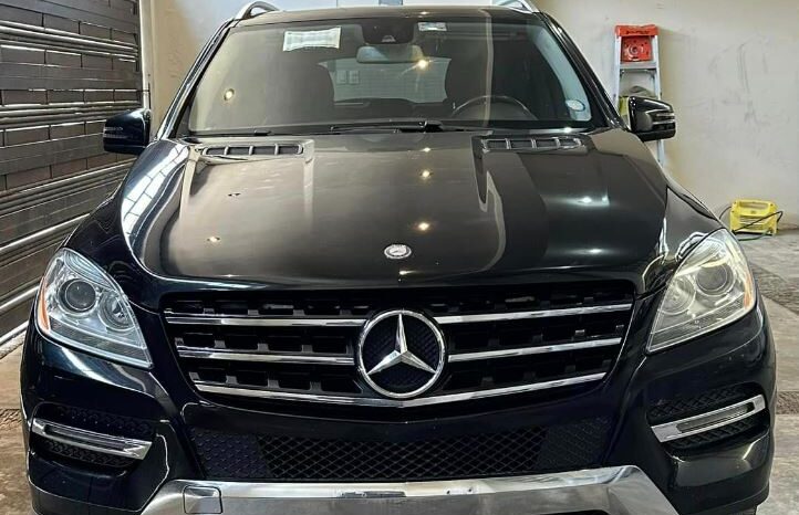 
								Mercedes ML350 2014 lleno									