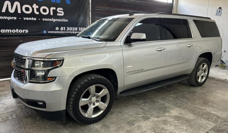 
								Chevrolet Suburban LT 2015 lleno									