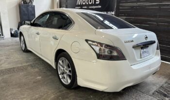 
									Nissan Maxima 2014 lleno								