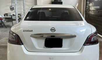 
									Nissan Maxima 2014 lleno								