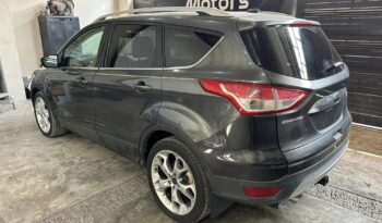 
									Ford Escape Titanium 2015 lleno								