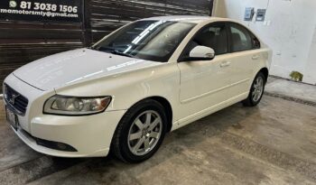 
									Volvo S40 2010 lleno								