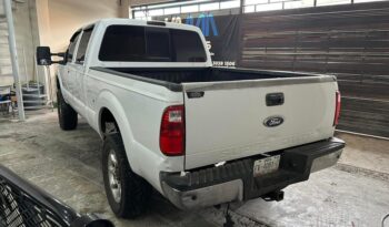 
									Ford f350 lariat super duty 2011 lleno								