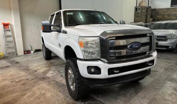 
									Ford f350 lariat super duty 2011 lleno								