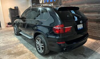 
									Bmw X5 2011 lleno								