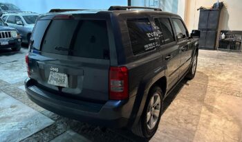 
									Jeep Patriot 2015 lleno								