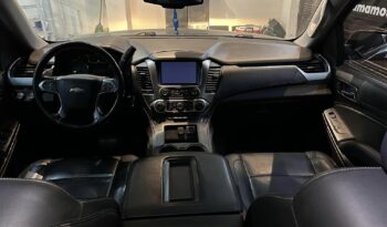 
									Chevrolet Suburban LT 2015 lleno								