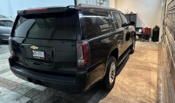 
									Chevrolet Suburban LT 2015 lleno								