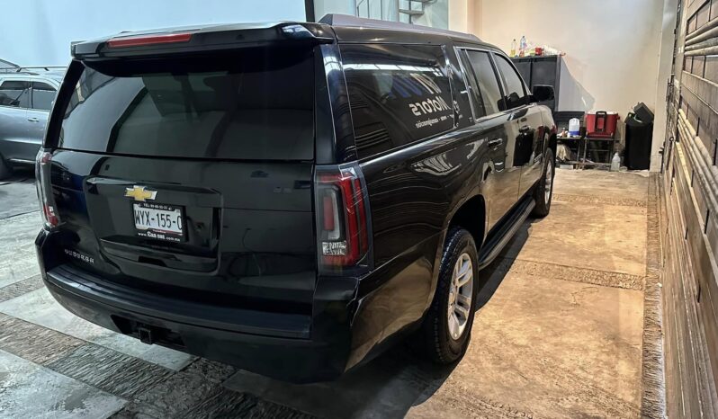 
								Chevrolet Suburban LT 2015 lleno									