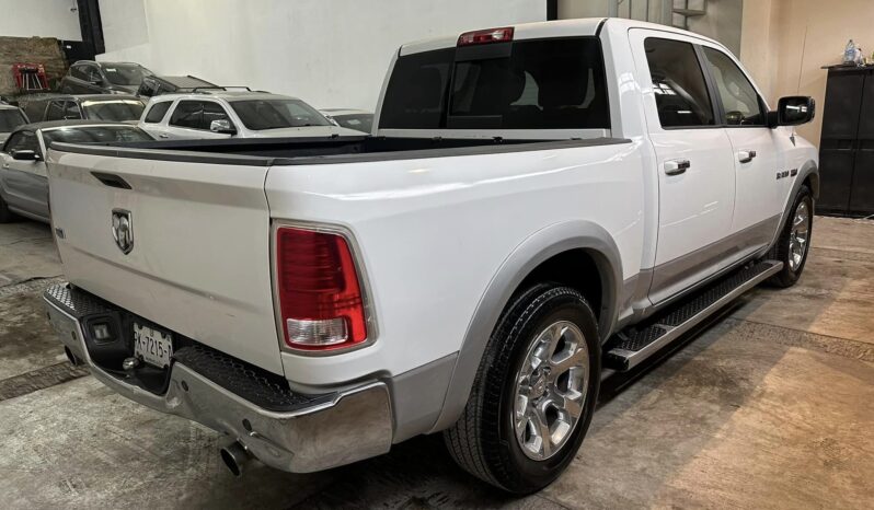 
								Dodge Ram Laramie 1500 2013 lleno									