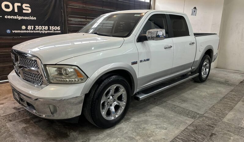 
								Dodge Ram Laramie 1500 2013 lleno									