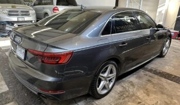 
									Audi A4 Sline 2017 lleno								