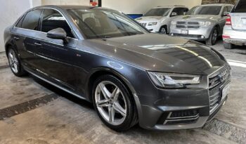 
									Audi A4 Sline 2017 lleno								