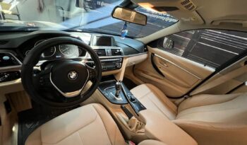 
									BMW 320i 2016 lleno								